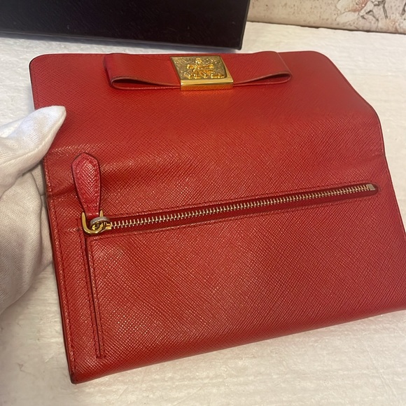 PRADA Red Saffiano Bow Continental Wallet - Picture 13 of 17